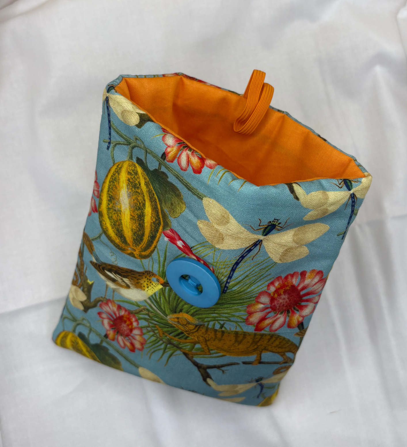 Curio Tropica Padded Soft E-Reader Sleeve