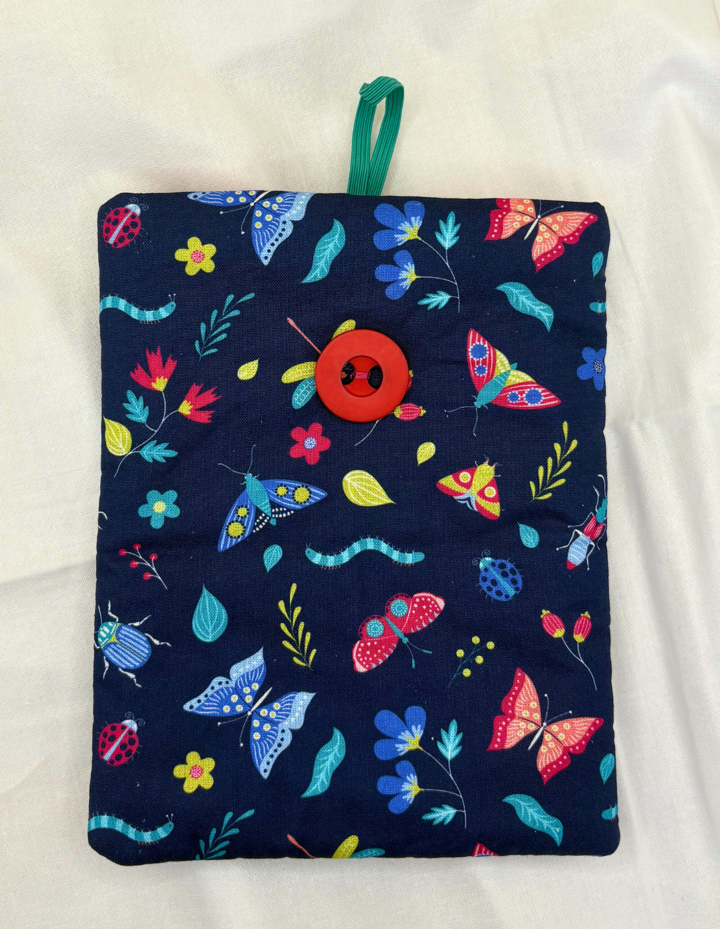 Insectarium Padded Soft E-Reader Sleeve