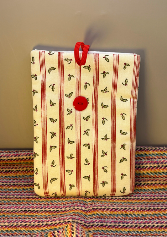 Wrapped Up Padded Soft E-Reader Sleeve