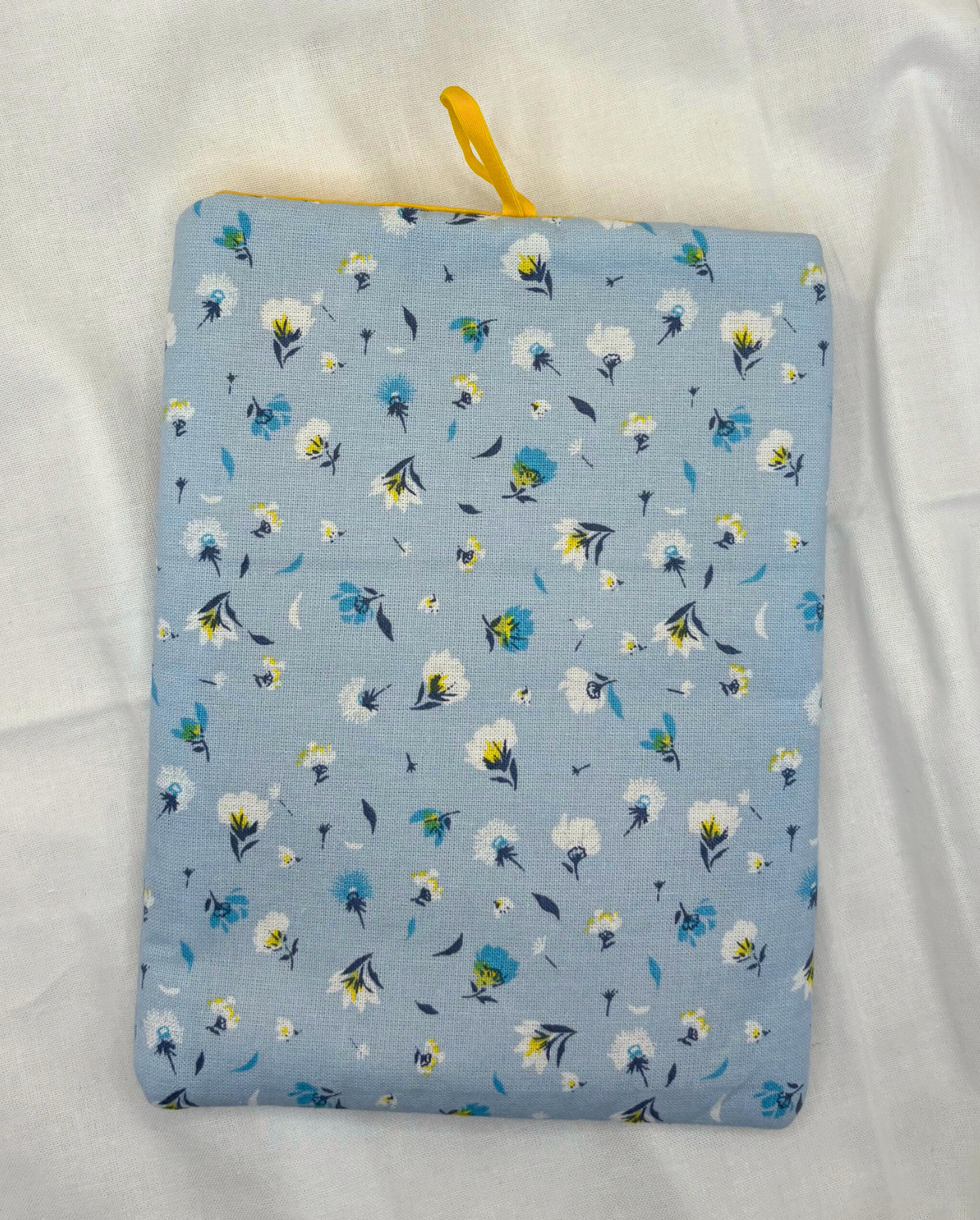 Meadow Light Padded Soft E-Reader Sleeve