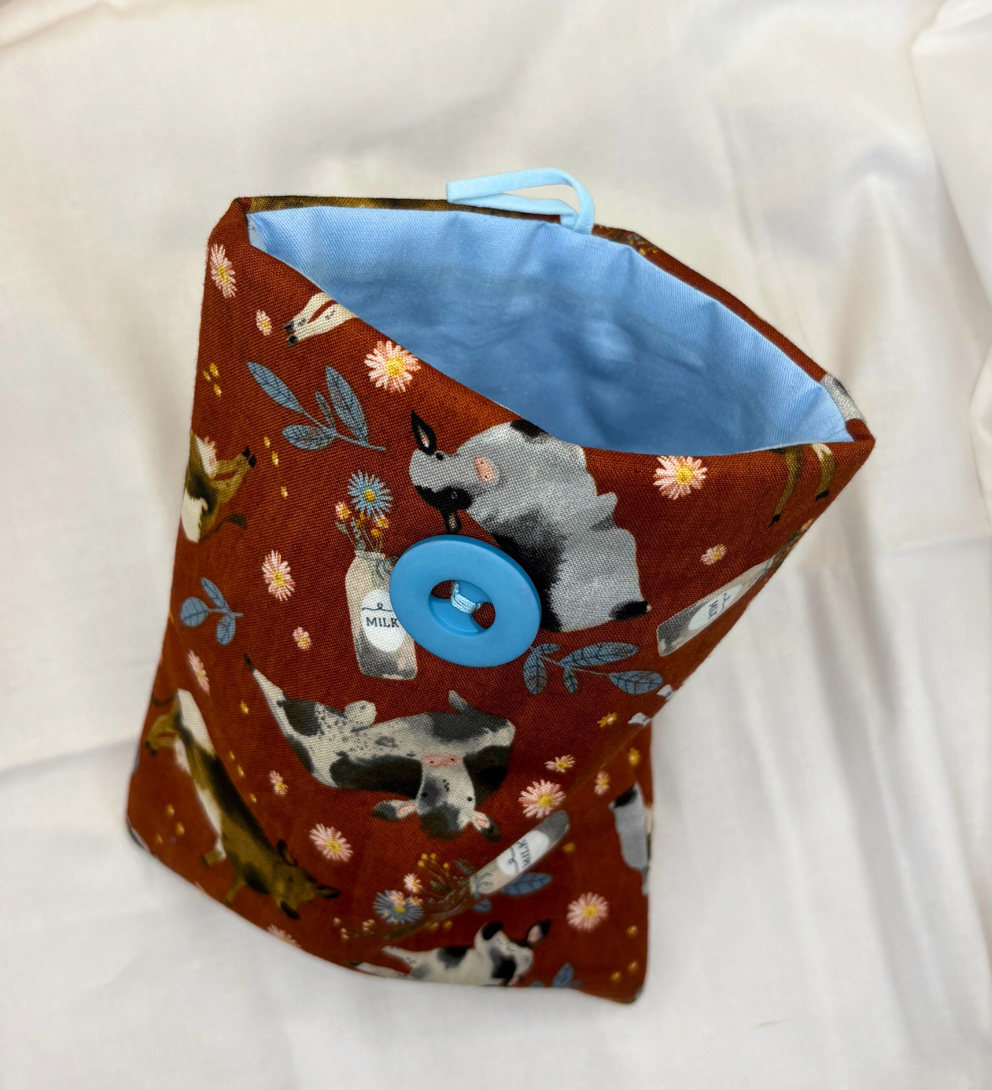 Dairy Field Padded Soft E-Reader Sleeve