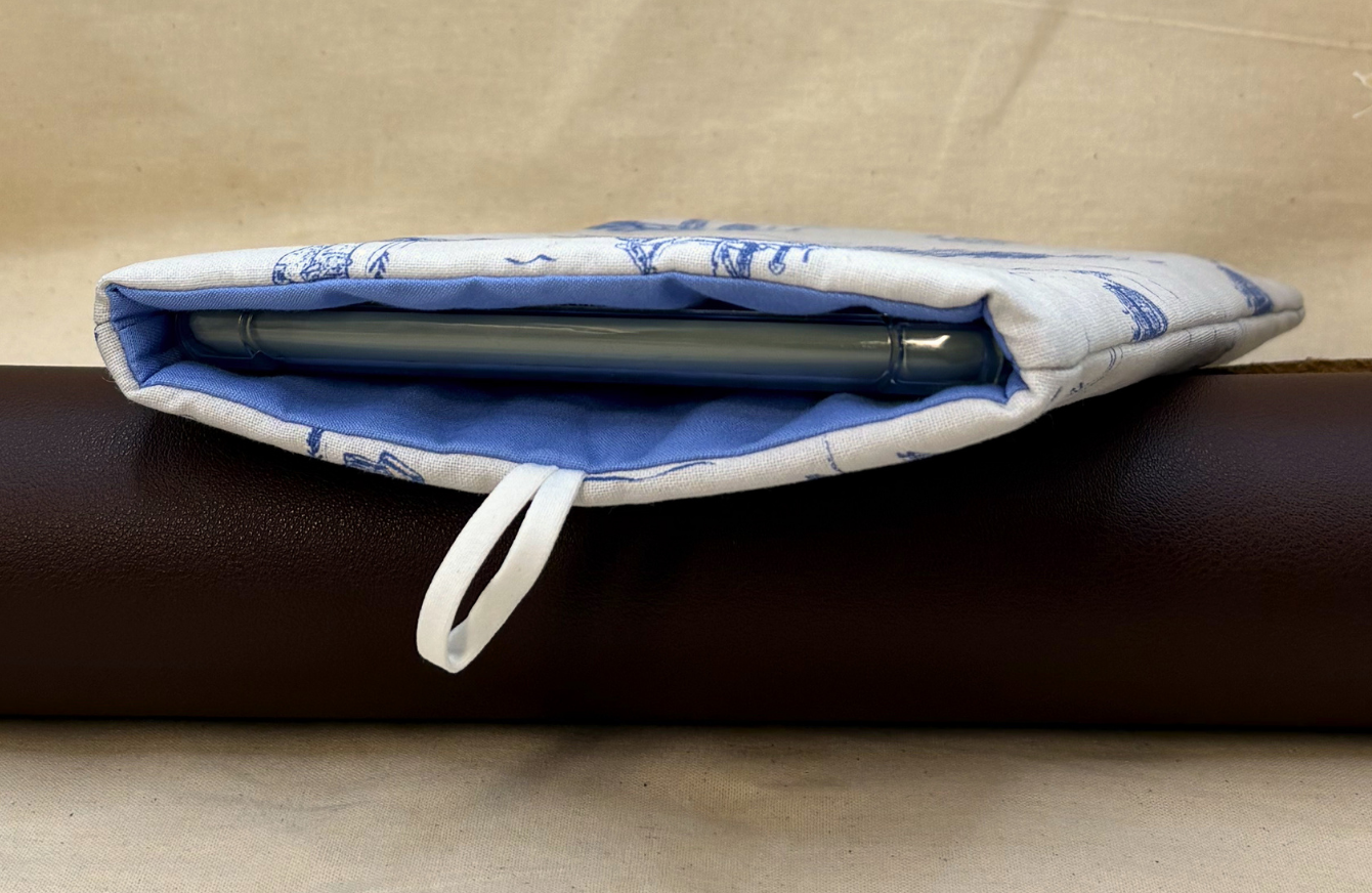 Ploughman's Field Padded Soft E-Reader Sleeve