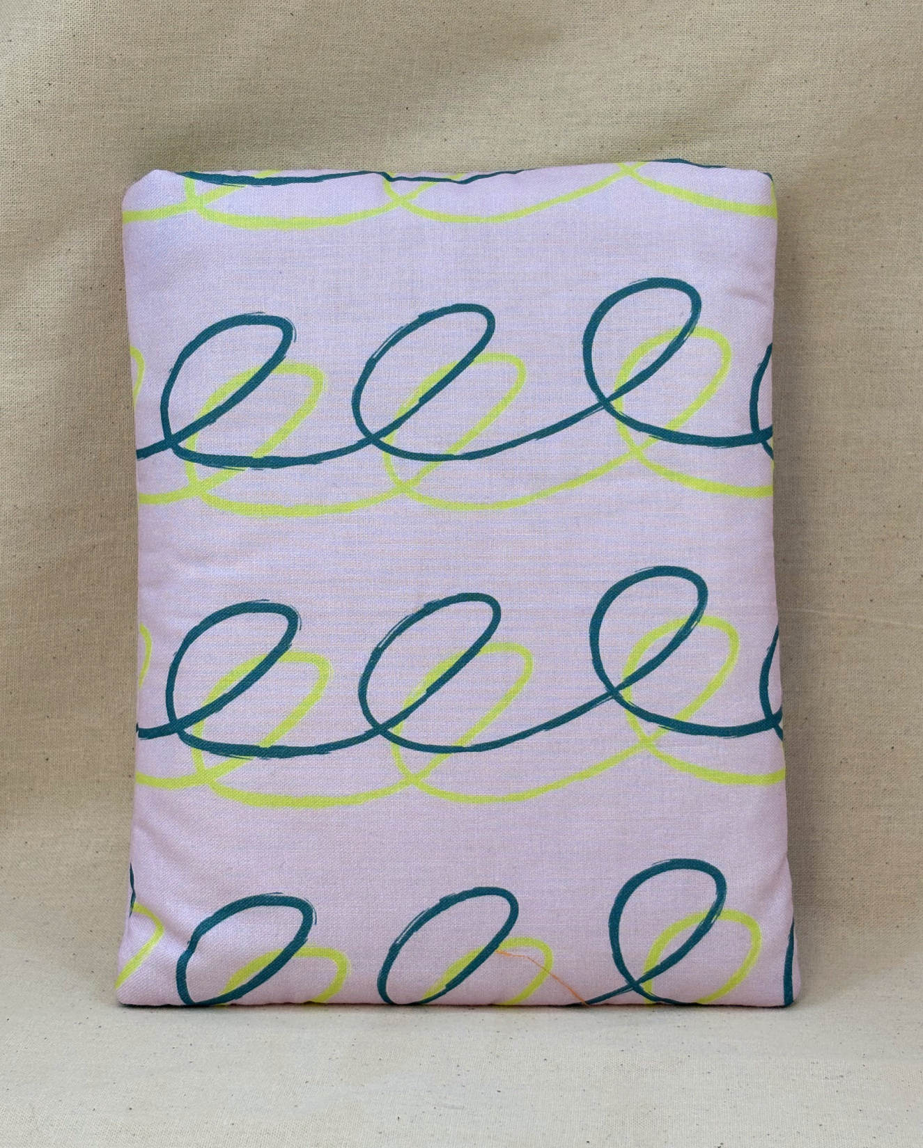 Ink Studies Padded Soft E-Reader Sleeve