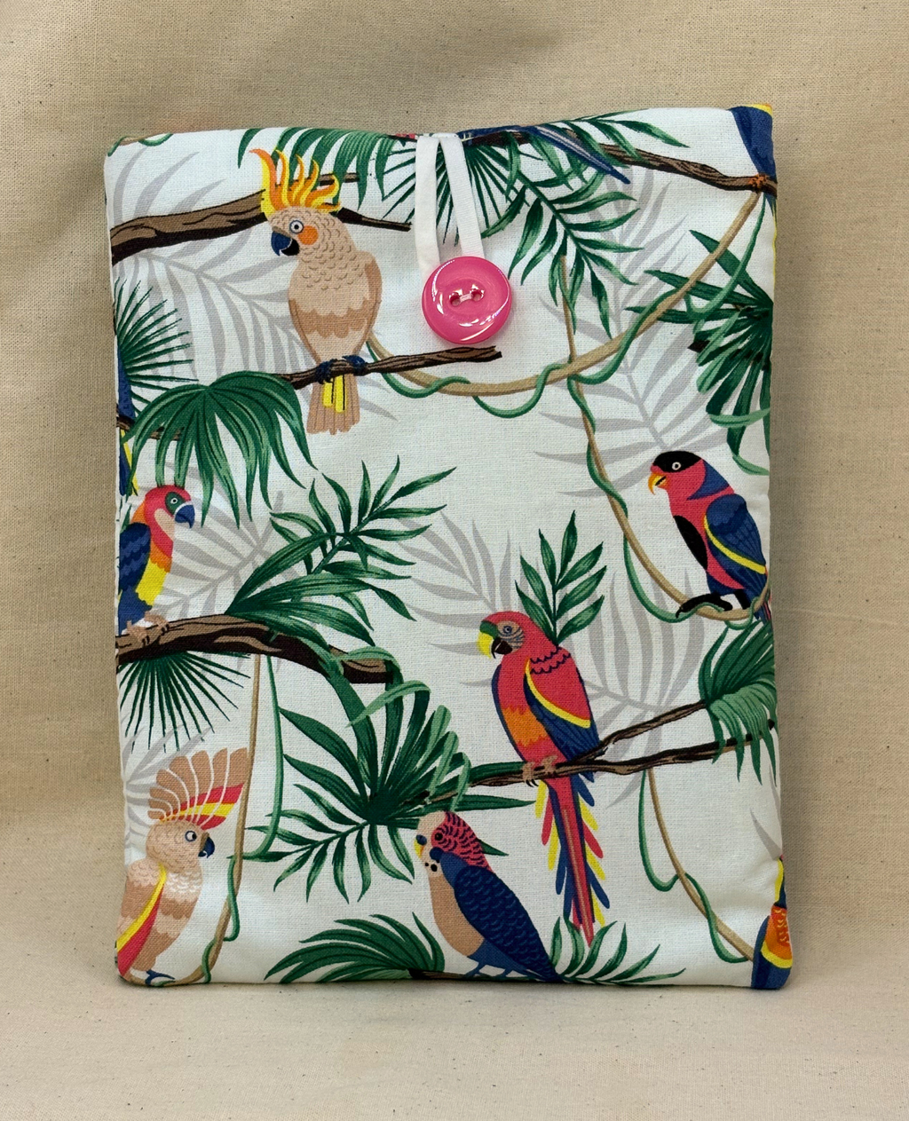 Parrot Court Padded Soft E-Reader Sleeve