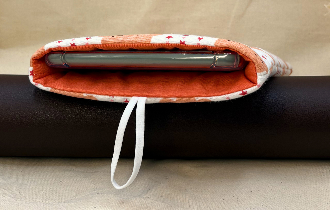Cinder Sky Padded Soft E-Reader Sleeve
