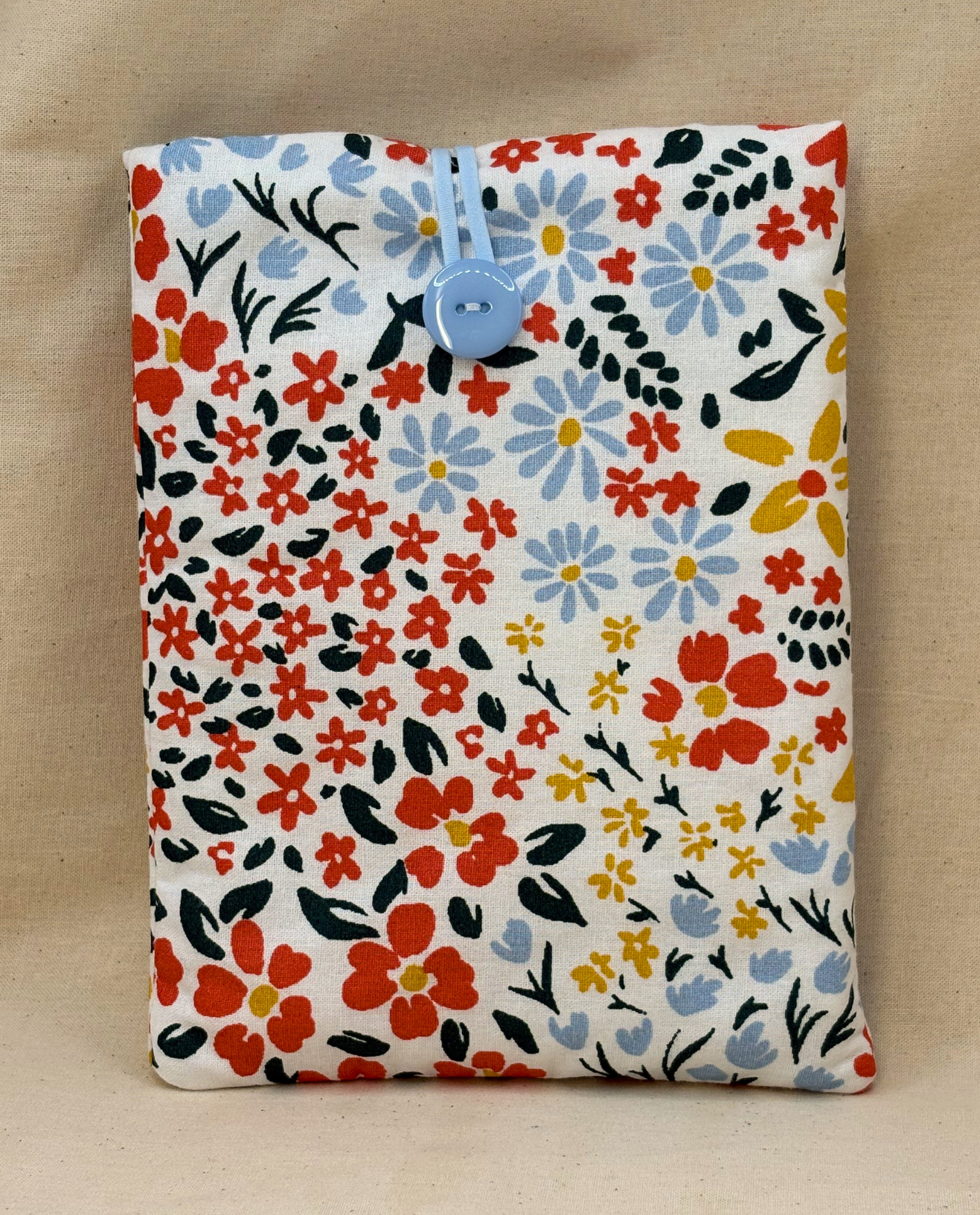 Painter's Garden Padded Soft E-Reader Sleeve