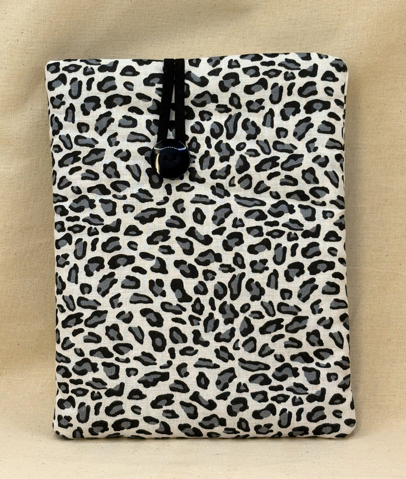 Ice Pelt Padded Soft E-Reader Sleeve