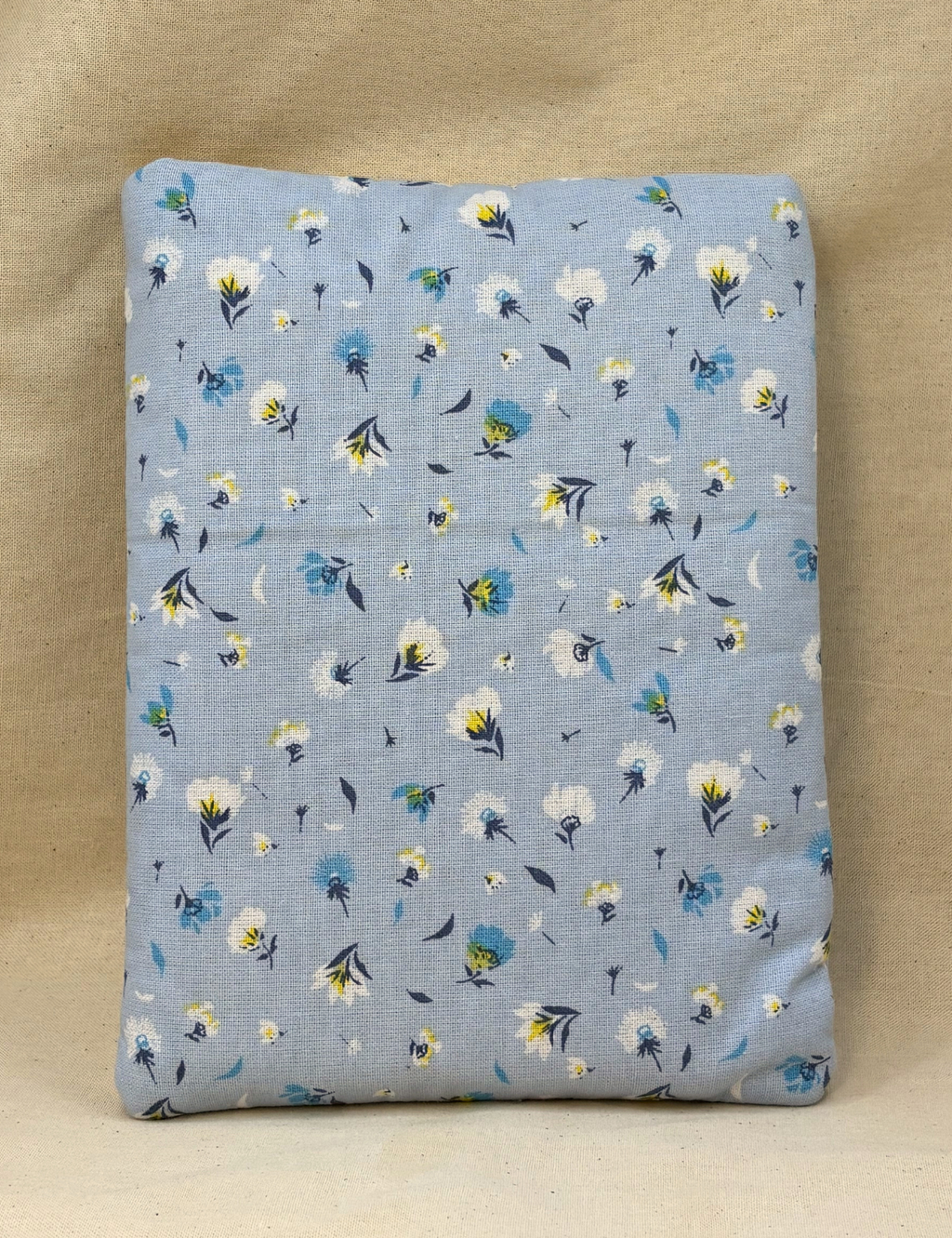 Meadow Light Padded Soft E-Reader Sleeve