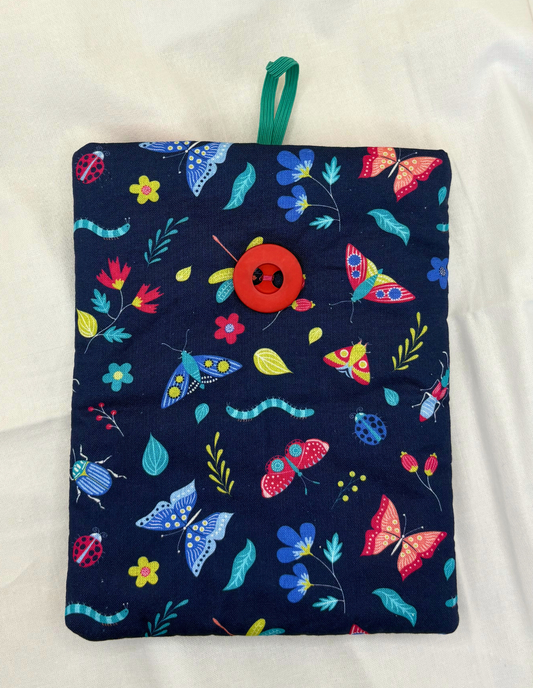 Insectarium Padded Soft E-Reader Sleeve