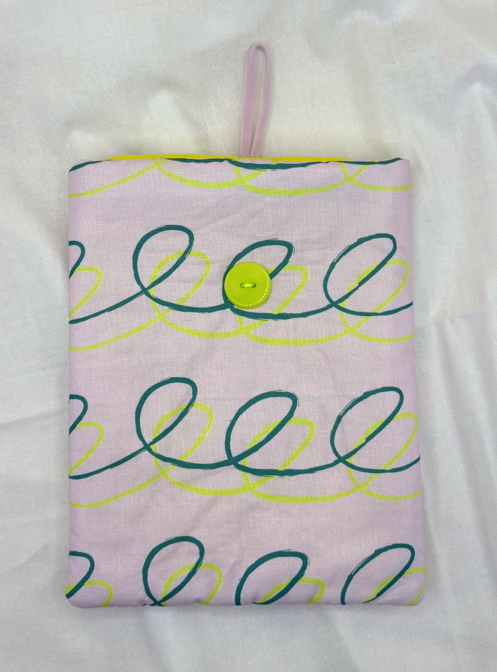 Ink Studies Padded Soft E-Reader Sleeve