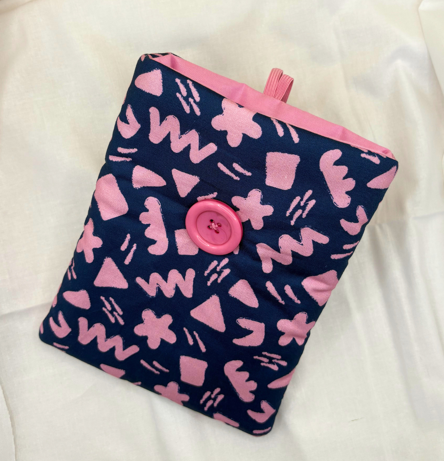 Midnight Scribbles Padded Soft E-Reader Sleeve