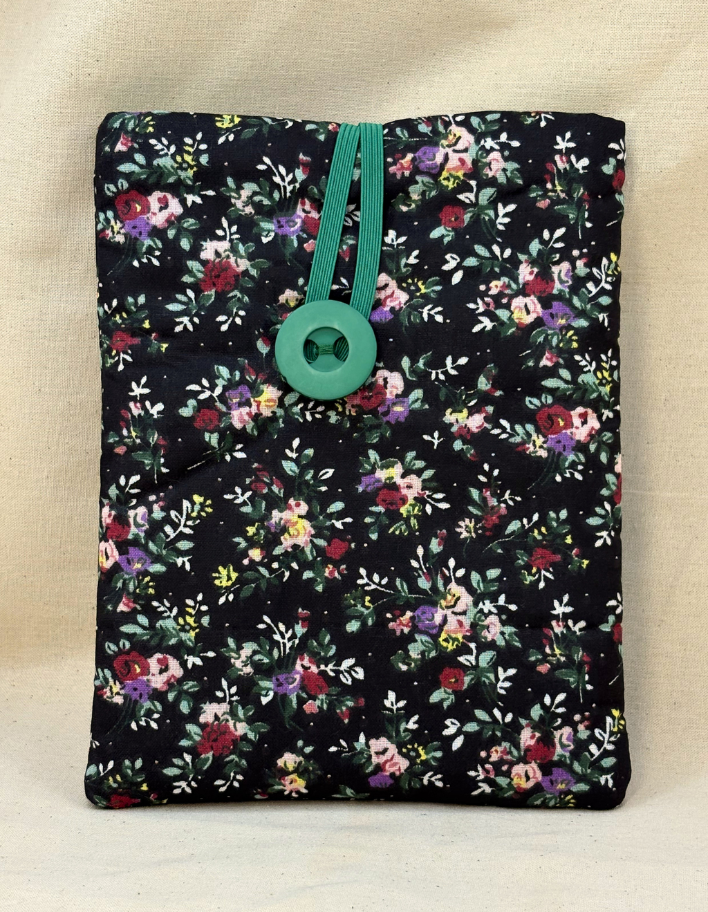 Midnight Bloom Padded Soft E-Reader Sleeve