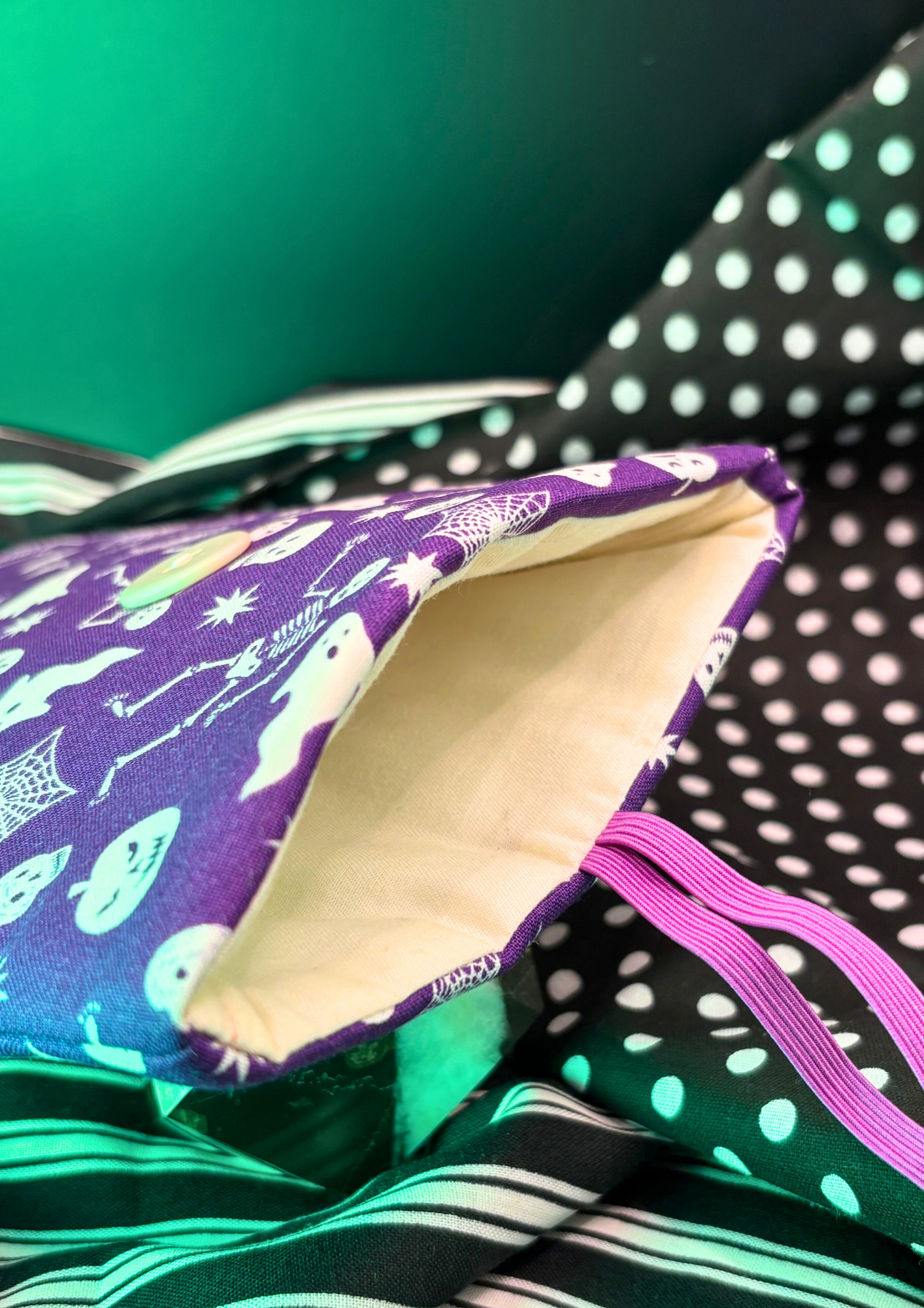 Witching Hour Padded Soft E-Reader Sleeve