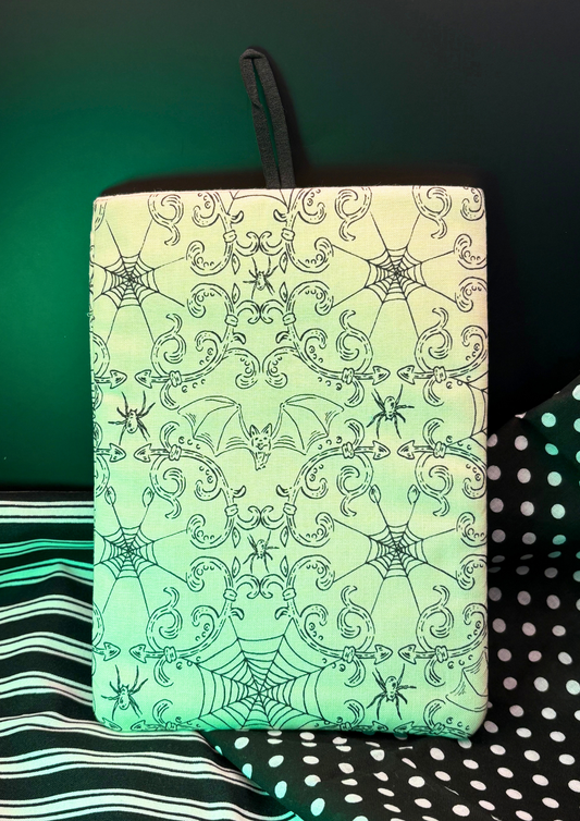 Moonlit Web Padded Soft E-Reader Sleeve