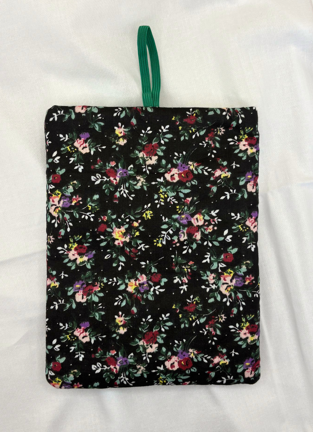 Midnight Bloom Padded Soft E-Reader Sleeve