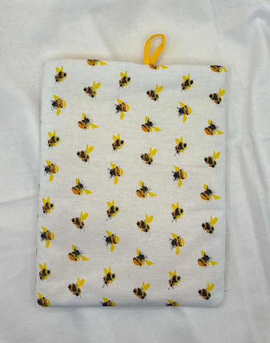 Beehive Meadow Padded Soft E-Reader Sleeve