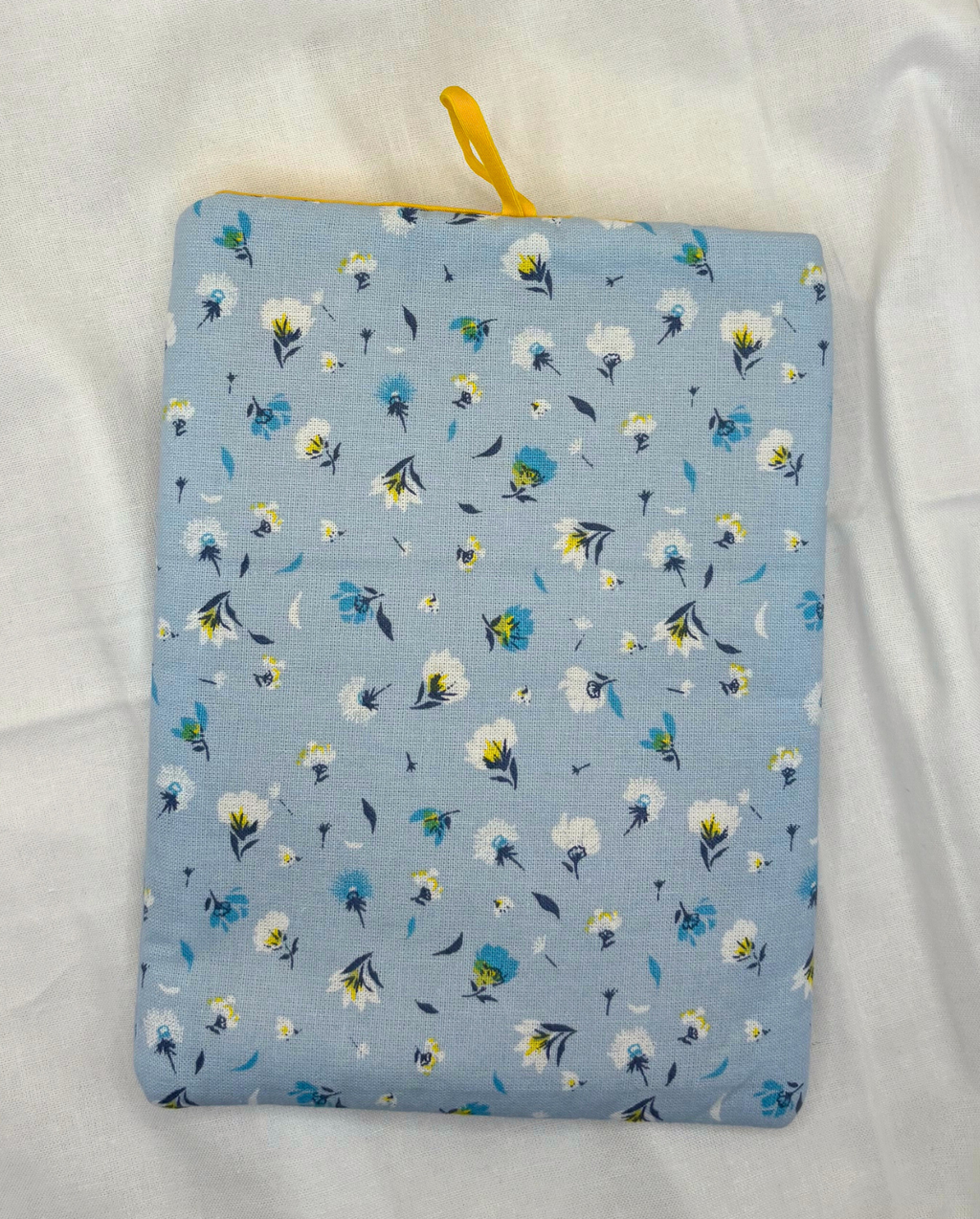 Meadow Light Padded Soft E-Reader Sleeve
