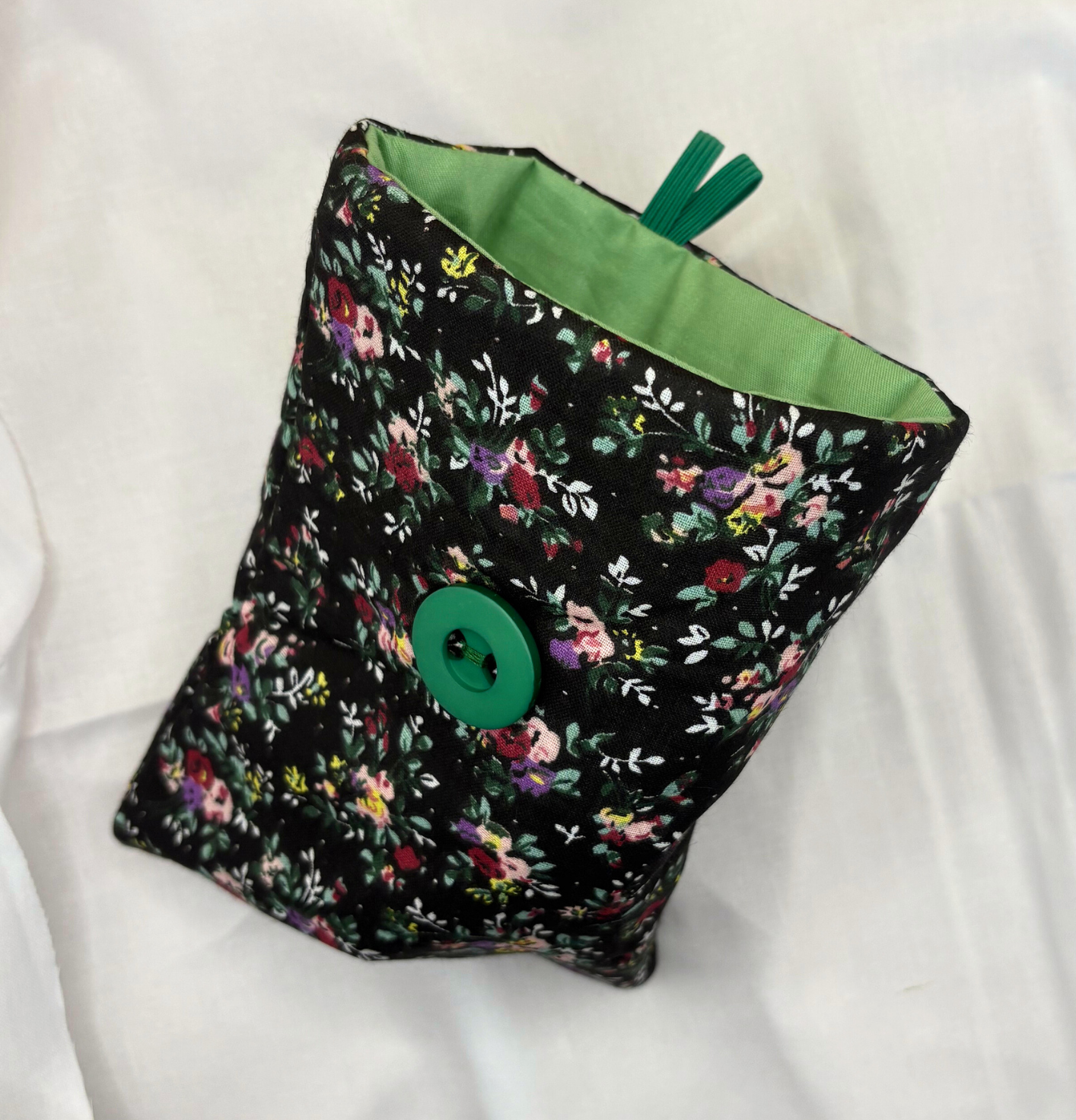 Midnight Bloom Padded Soft E-Reader Sleeve