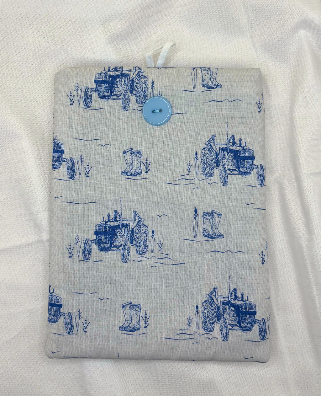 Ploughman's Field Padded Soft E-Reader Sleeve