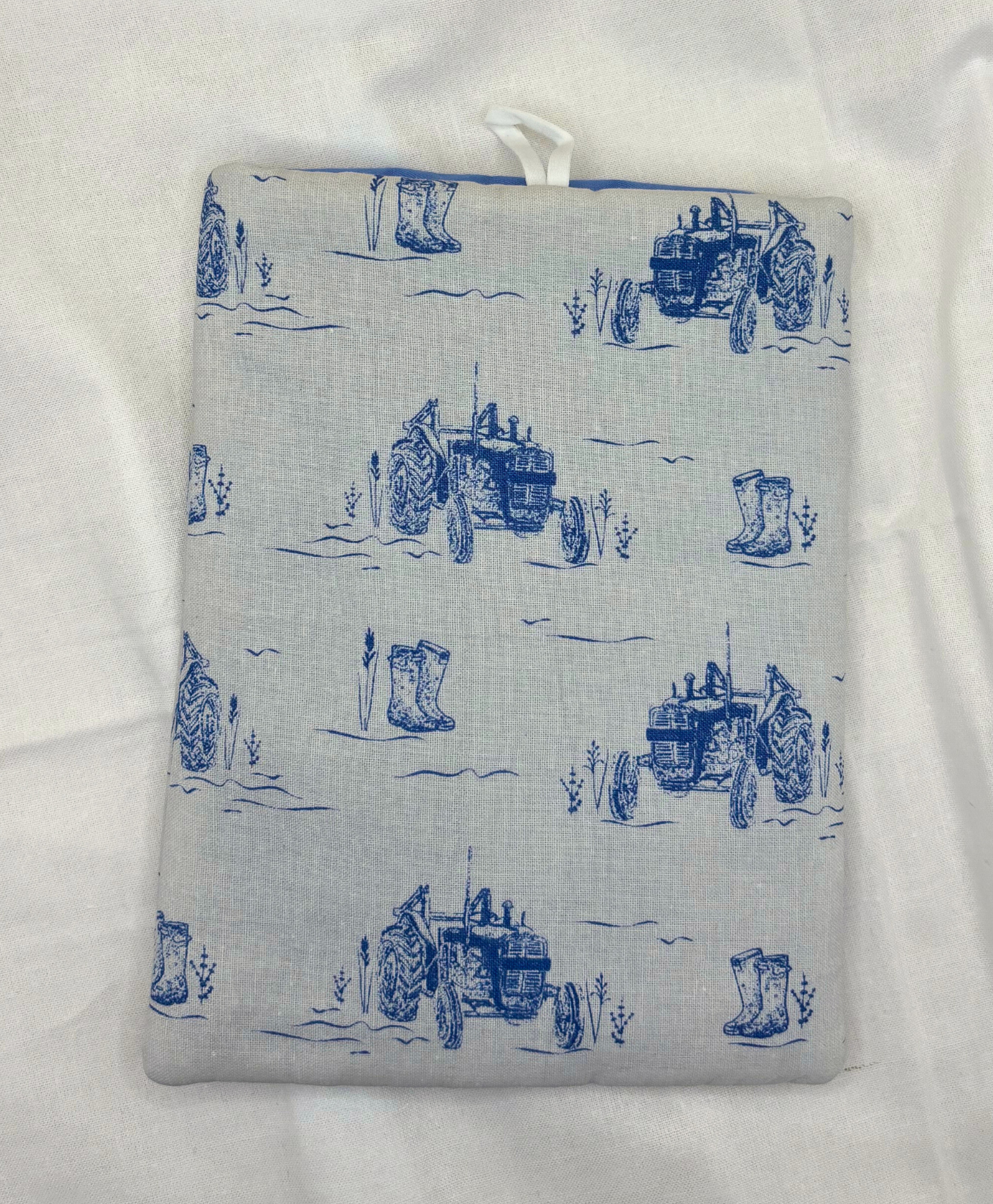 Ploughman's Field Padded Soft E-Reader Sleeve