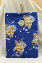 Rose Walk Padded Soft E-Reader Sleeve