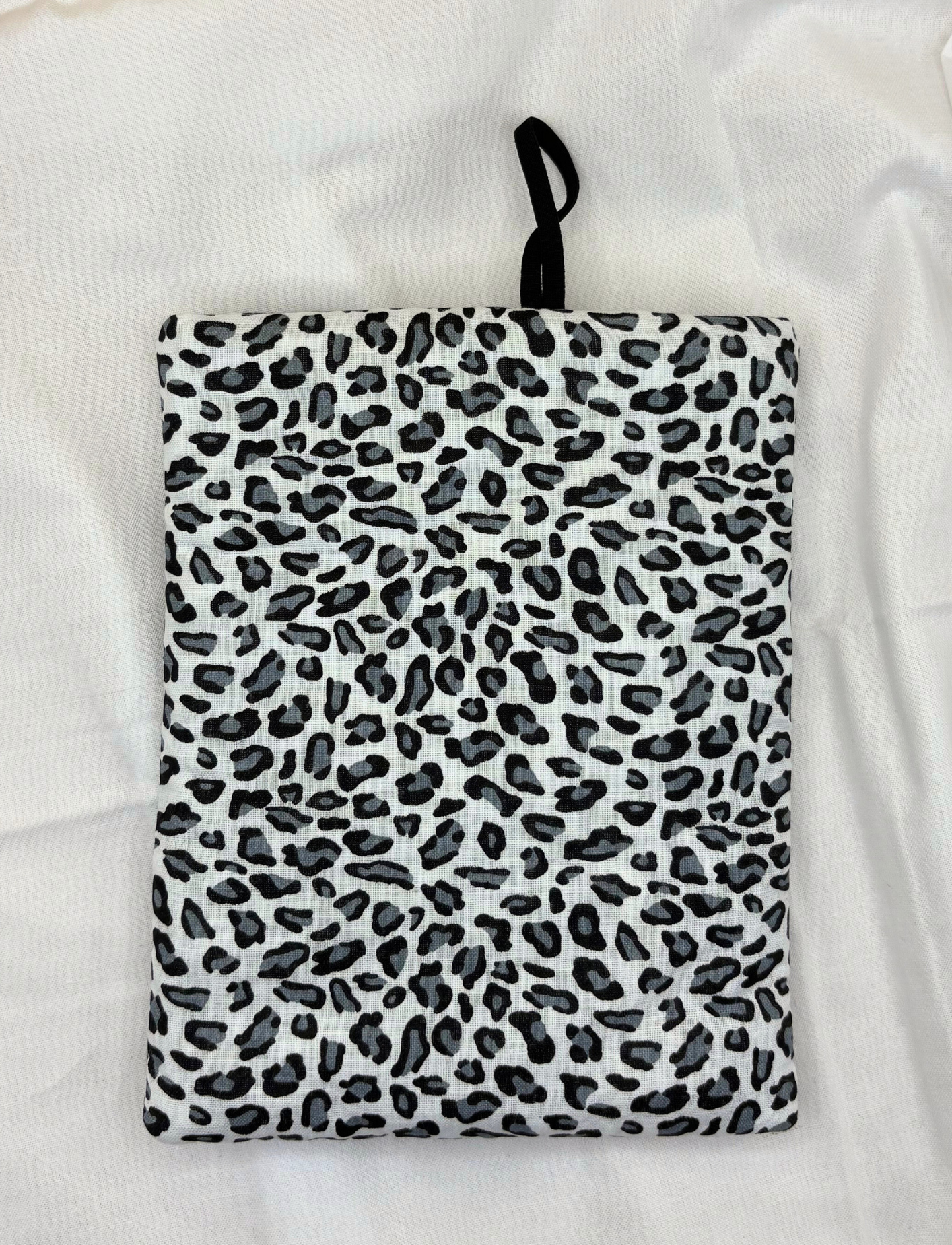 Ice Pelt Padded Soft E-Reader Sleeve