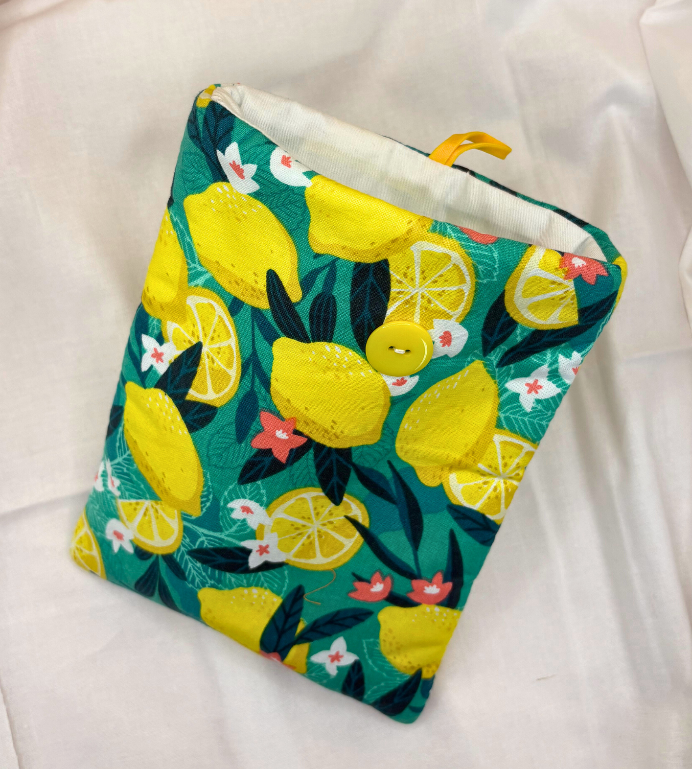 Lemon Grove Padded Soft E-Reader Sleeve