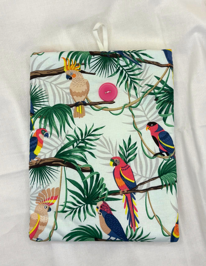 Parrot Court Padded Soft E-Reader Sleeve