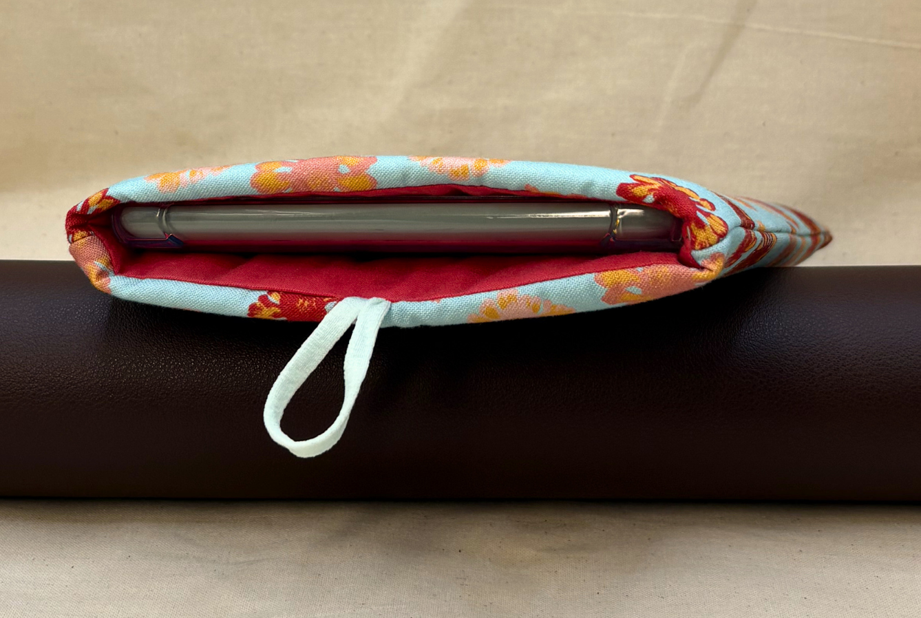 Reef Bloom Padded Soft E-Reader Sleeve