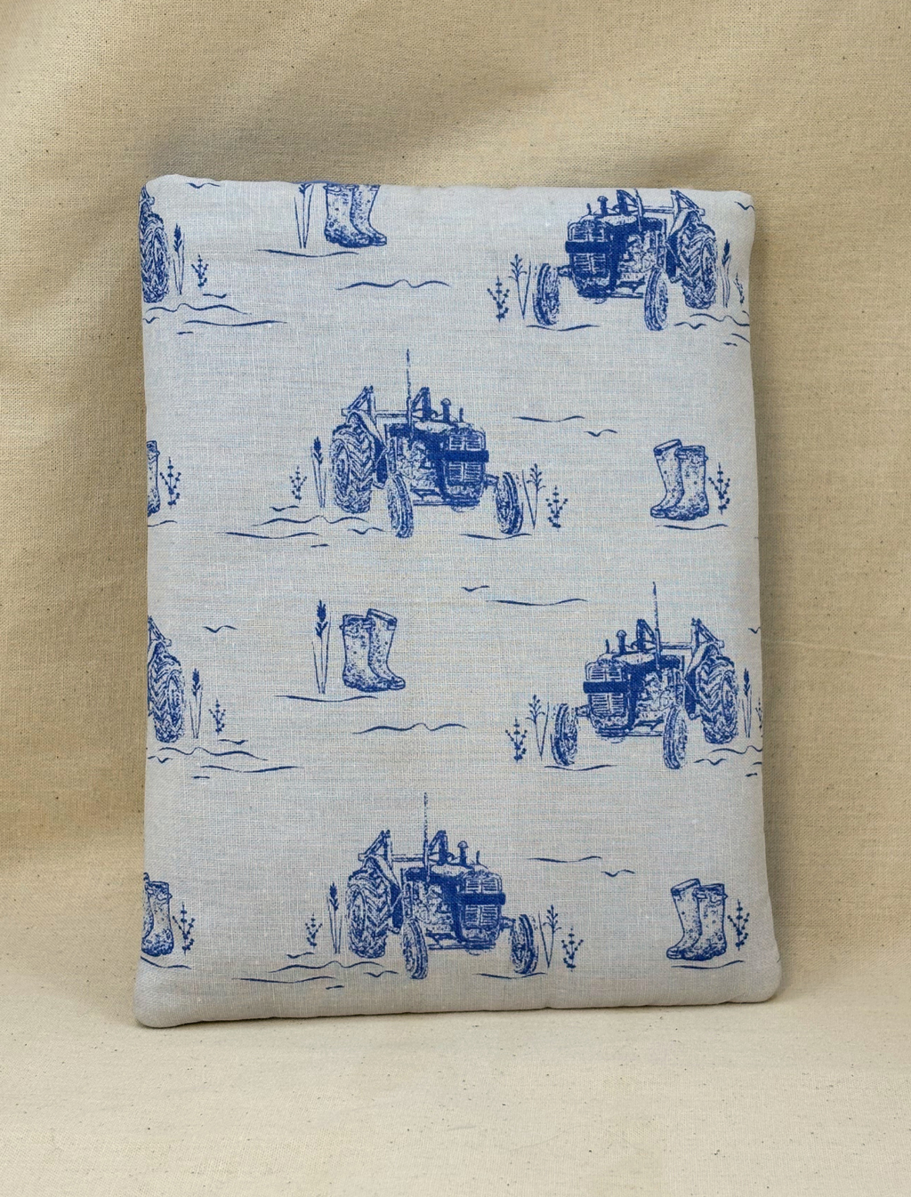 Ploughman's Field Padded Soft E-Reader Sleeve