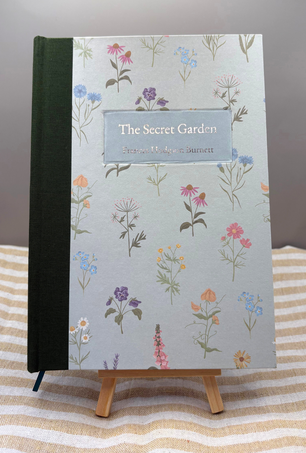 The Secret Garden Handbound Classic Novel