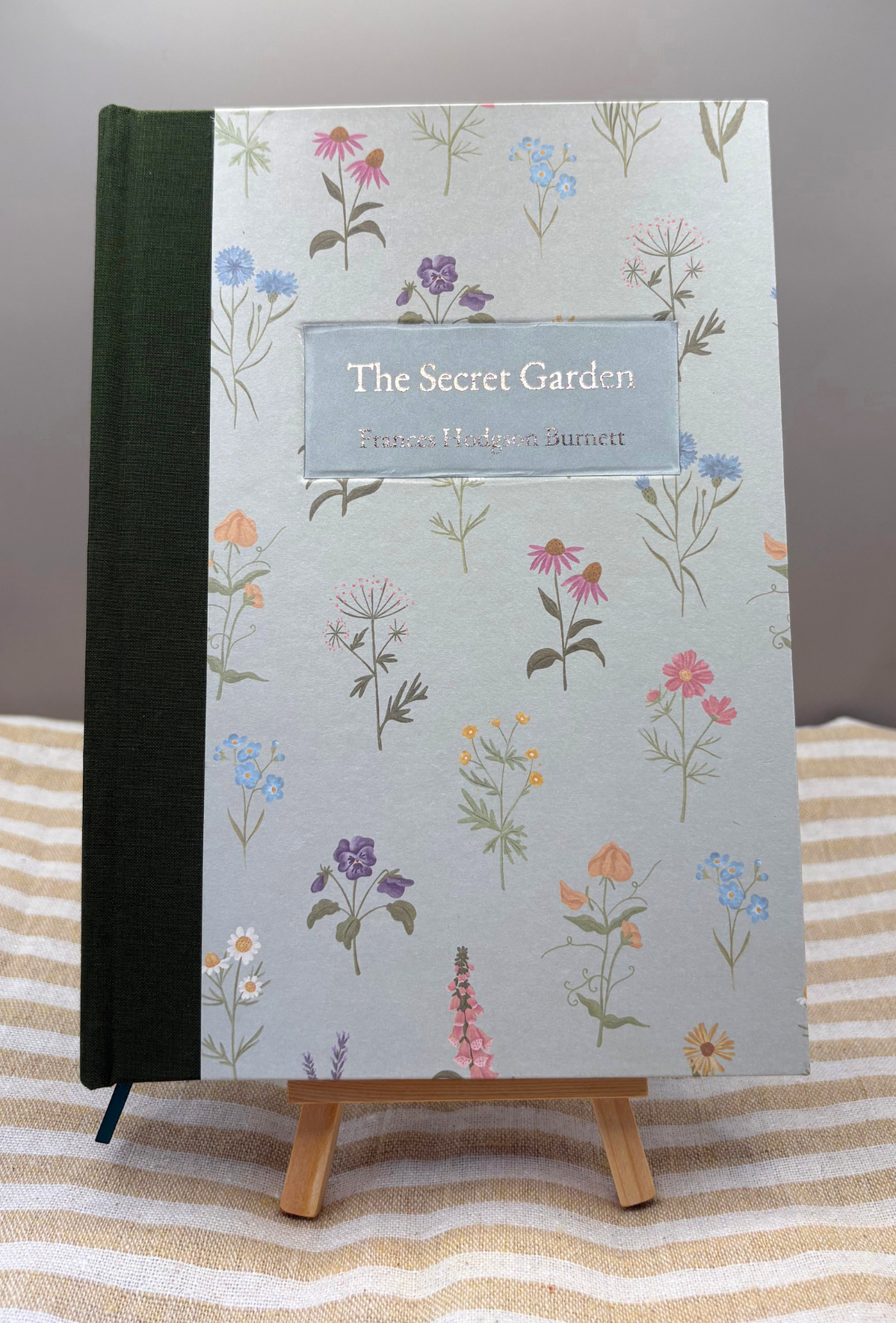 The Secret Garden Handbound Classic Novel
