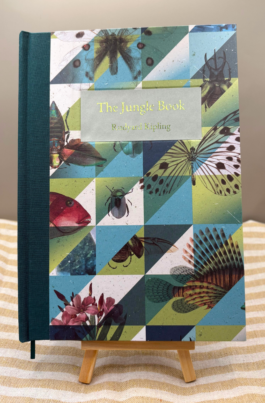 The Jungle Book Handbound Classic Novel