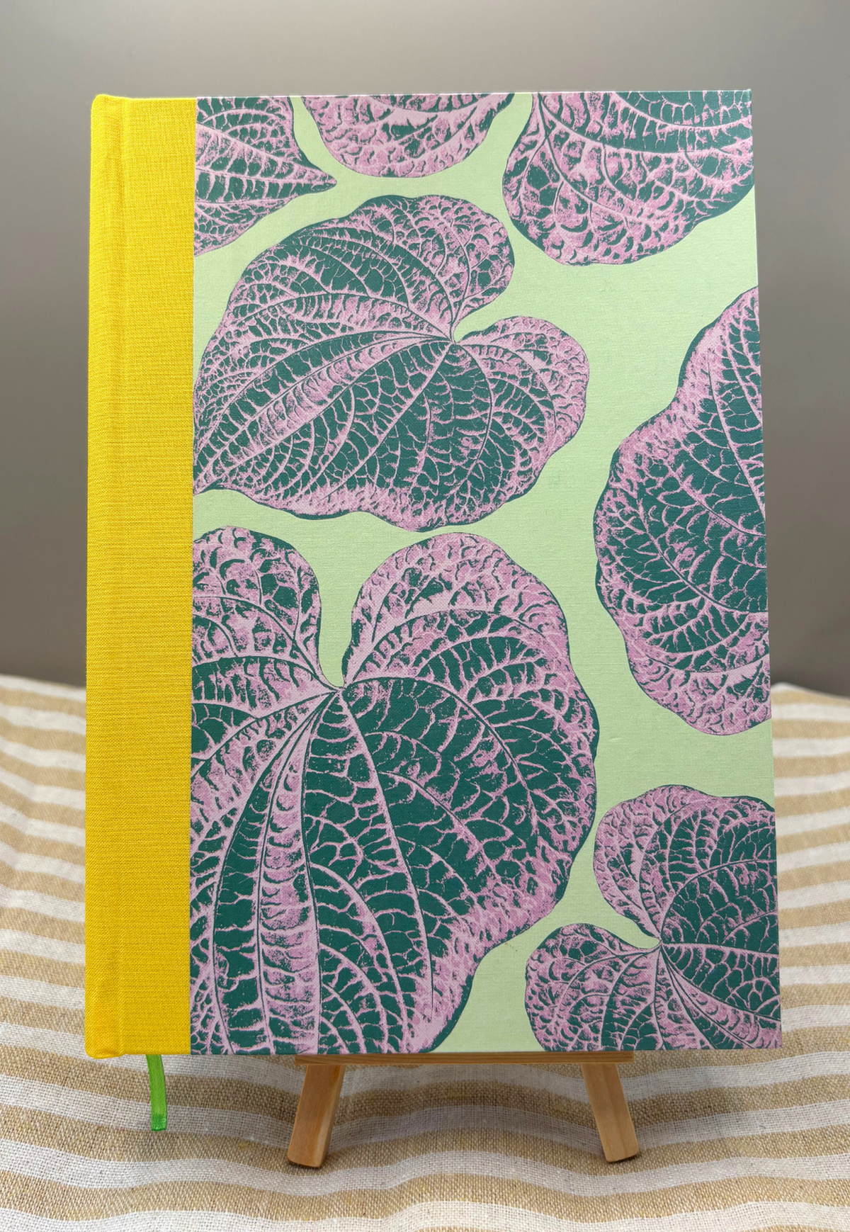 Pride and Prejudice Handbound Classic Novel
