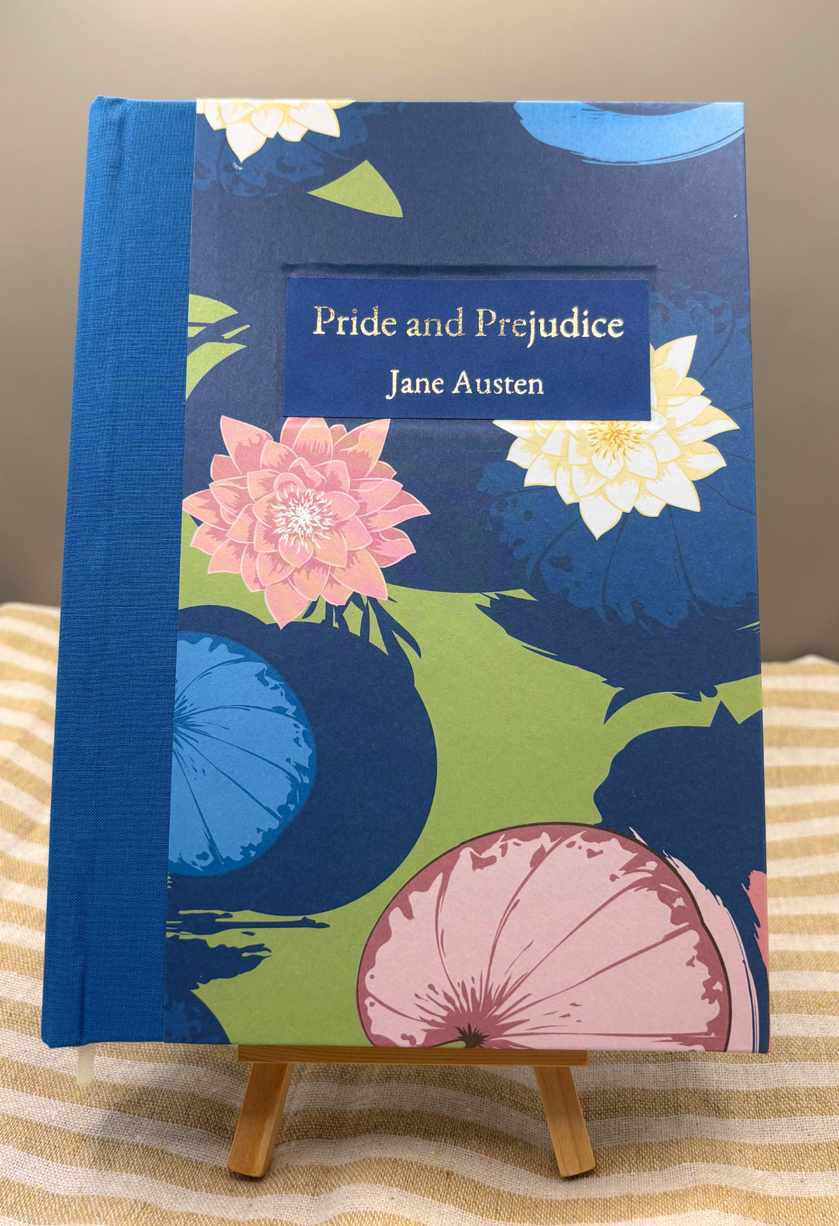 Pride and Prejudice Handbound Classic Novel