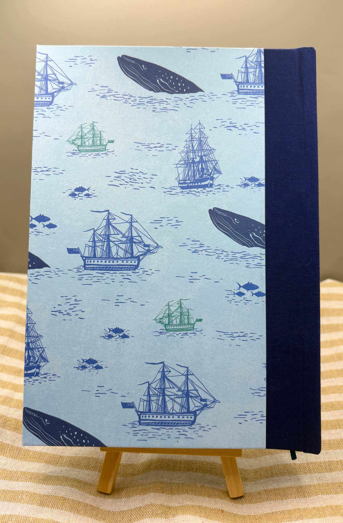 Twenty Thousand Leagues Under The Seas Handbound Classic Novel